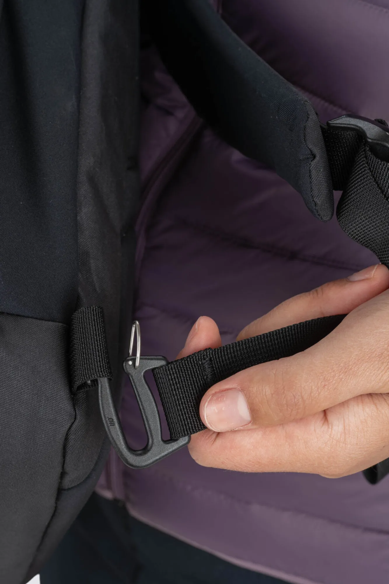 Commuter>Macpac Quest 23L Backpack