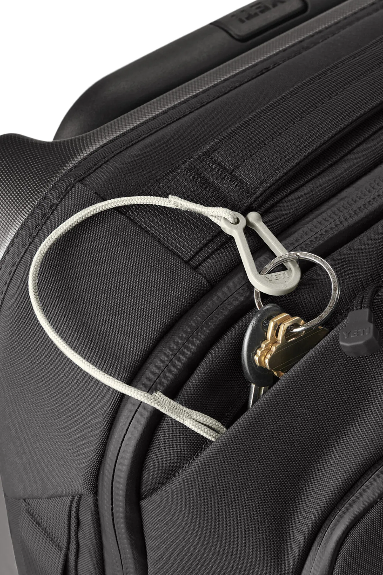 Luggage>Macpac Yeti® Crossroads® 35L Wheeled Bag