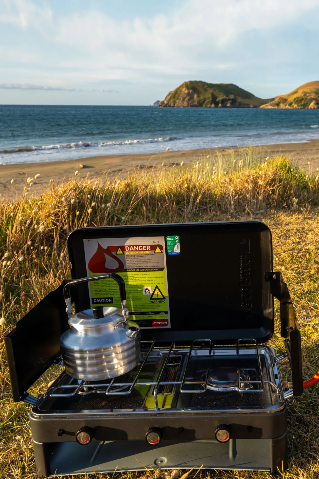 Stoves>Macpac Zempire 2 Burner Deluxe Stove & Grill