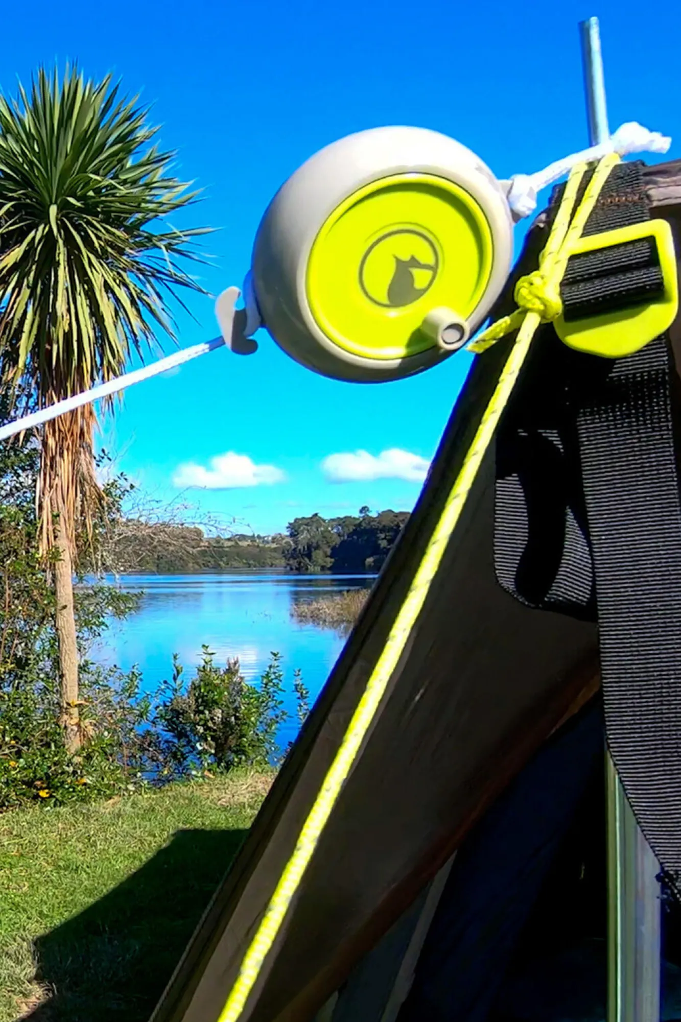 Portable Toilets & Showers>Macpac Zempire Wind Up Clothesline